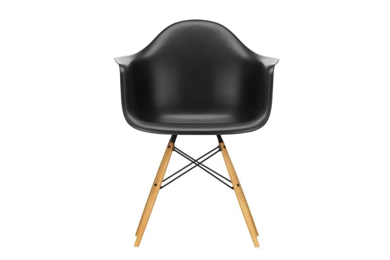 Vitra Eames Plastic Armchair DAW QS40325D stoel